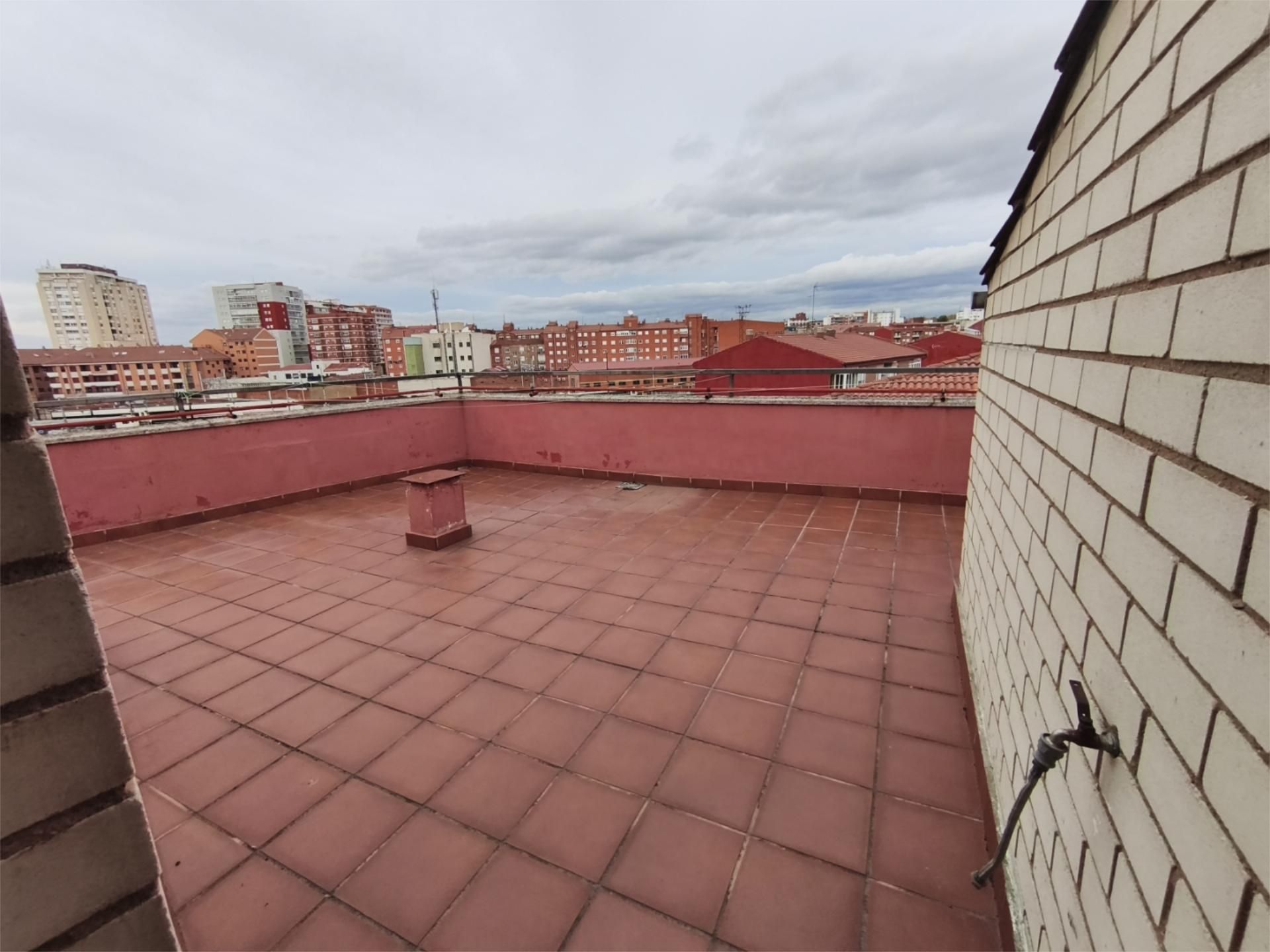 Pis de lloguer a Calle Doña Urraca, 32, Trobajo del Camino Pis de lloguer a Calle Doña Urraca, 32, Trobajo del Camino