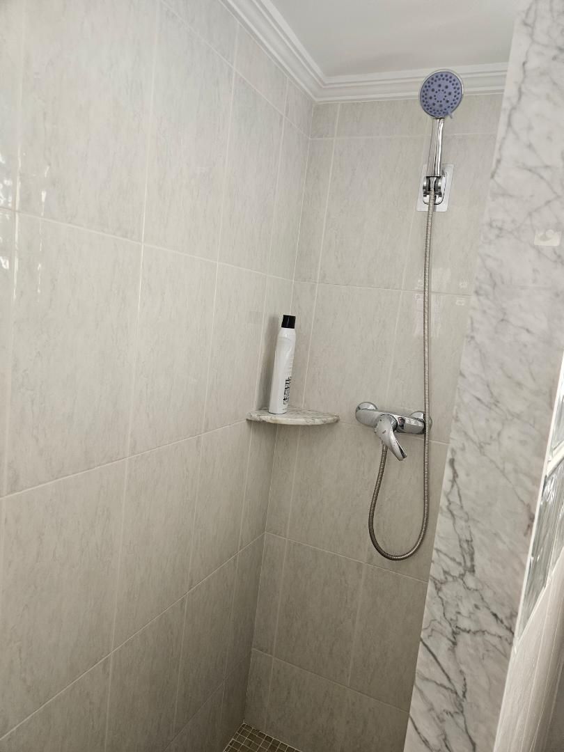 Bathroom of Flat to rent in Alcoy / Alcoi  with Air Conditioner, Terrace and Furnished