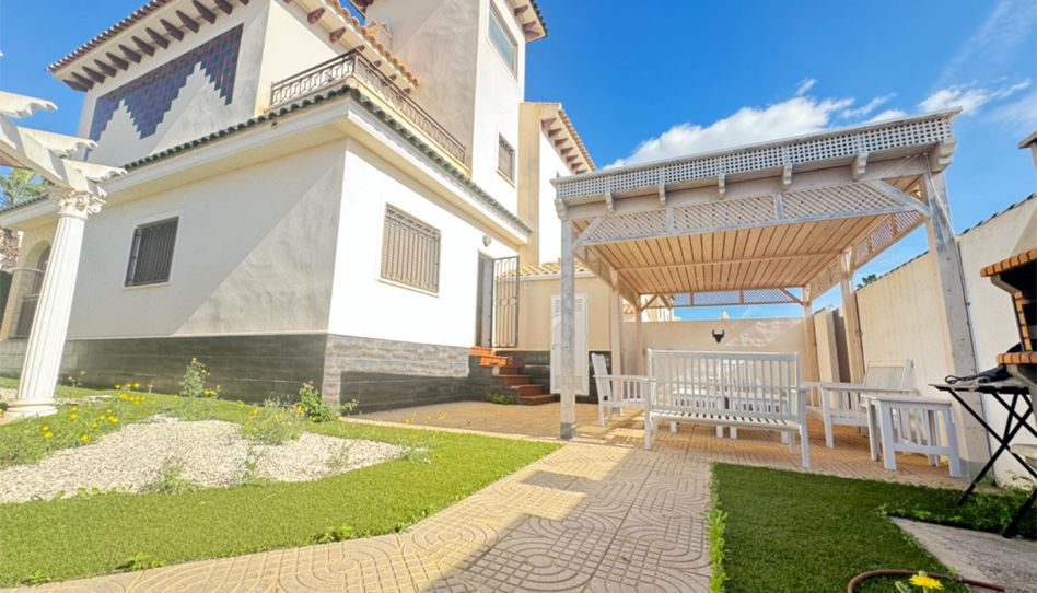 Piso en venta en Calle de Badajoz, 3, Rojales, Alicante - imagen 1 Foto 1 de Piso en venta en Calle de Badajoz, 3, Rojales, Alicante