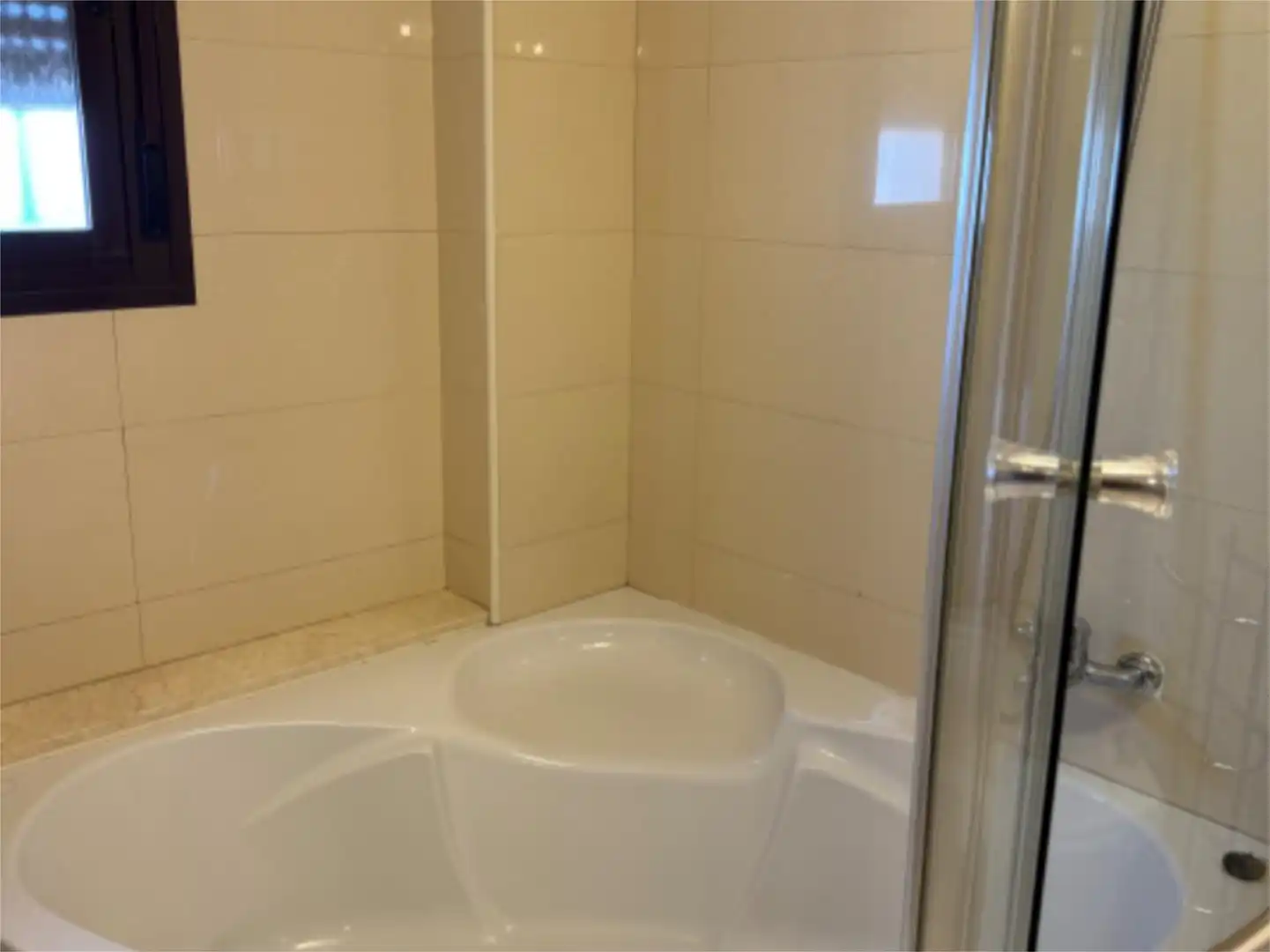 Baño de Piso en venta en Rojales con Aire acondicionado, Jardín privado y Terraza