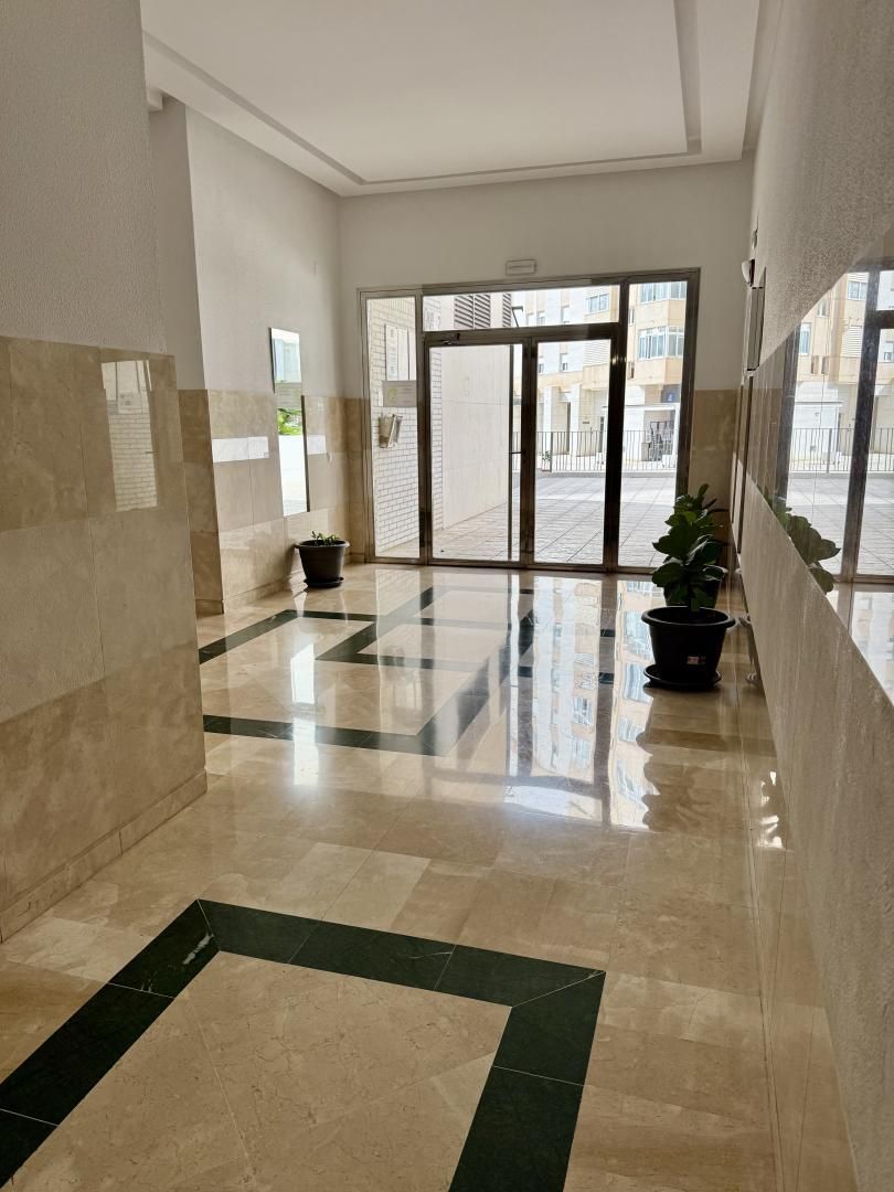 Pis de lloguer a Calle Franz Kafka, 9, El Tejar - Hacienda Bizcochero