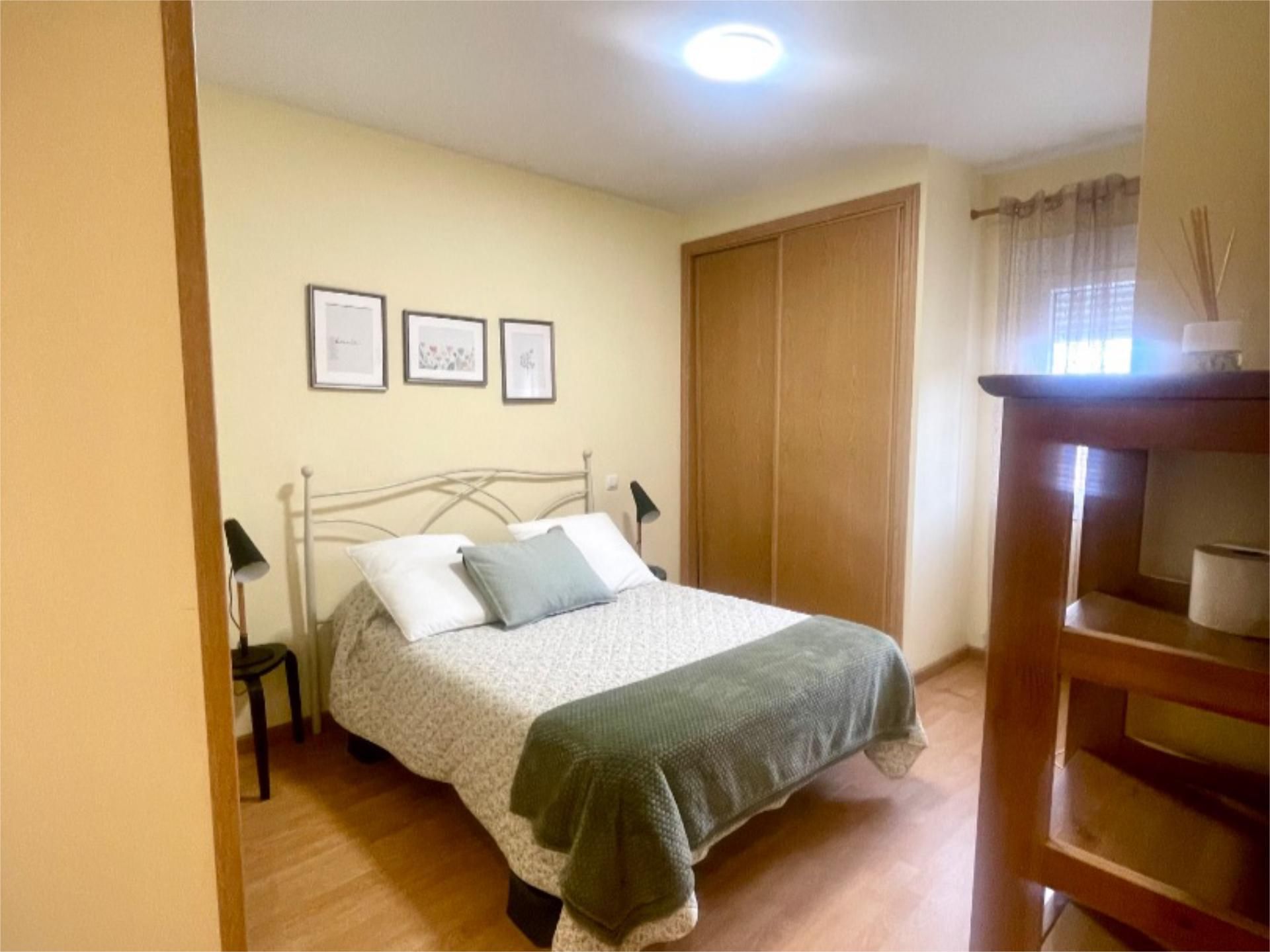 Pis en venda a Calle Egido, 24, Ajofrín Dormitori de Pis en venda en Ajofrín amb Moblat