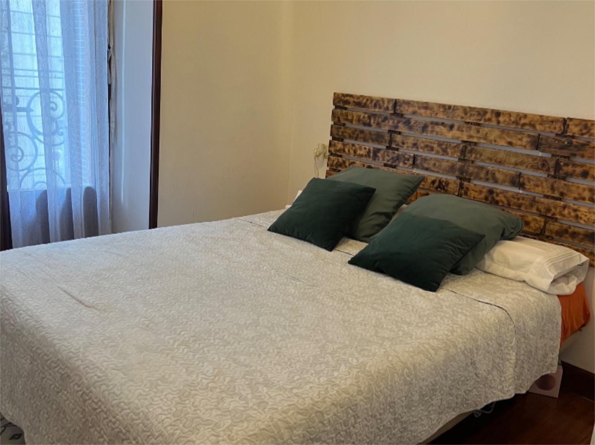 Dormitori de Pis per a compartir en Donostia - San Sebastián  amb Calefacció, Moblat i Balcó