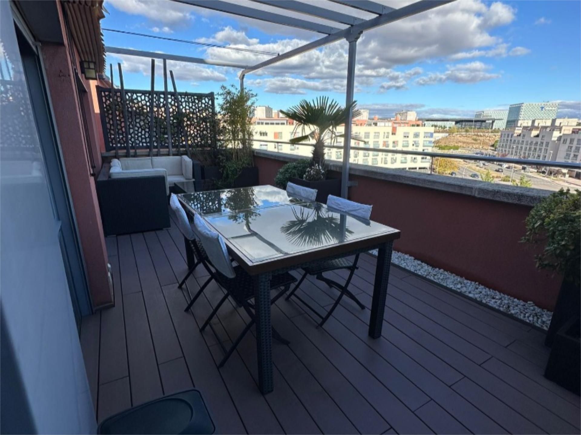 Terrassa de Àtic de lloguer en  Madrid Capital amb Aire condicionat i Terrassa