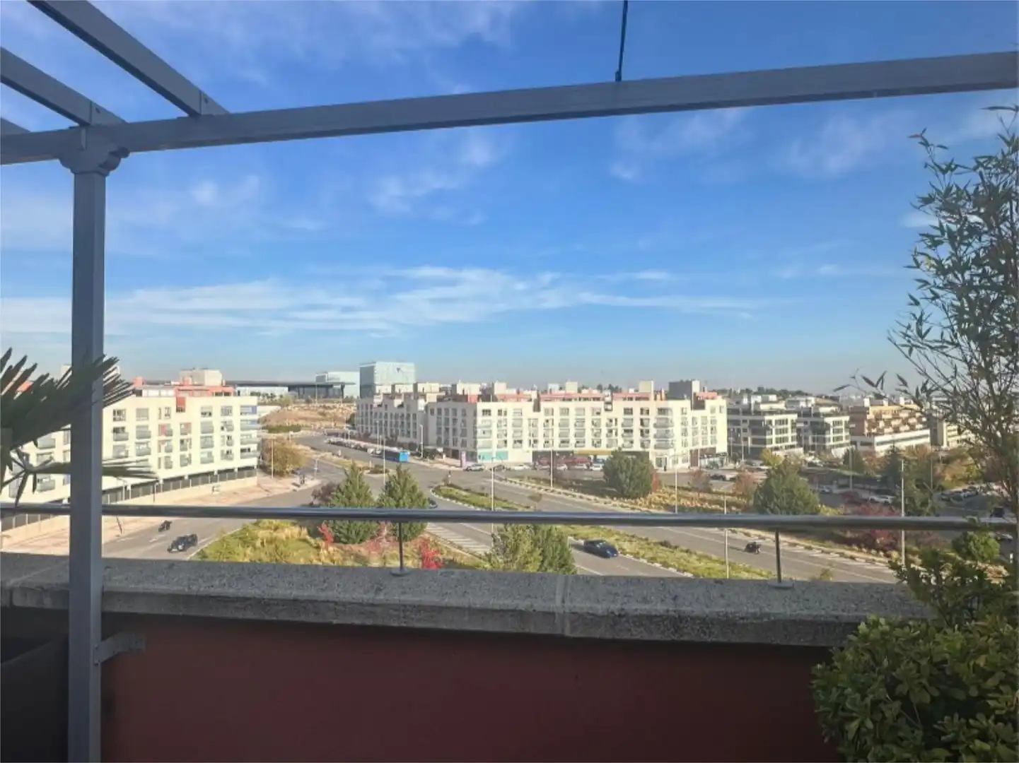 Àtic de lloguer a Calle de Triacastela, 4, Las Tablas Vista exterior de Àtic de lloguer en Madrid amb Aire condicionat, Calefacció i Terrassa