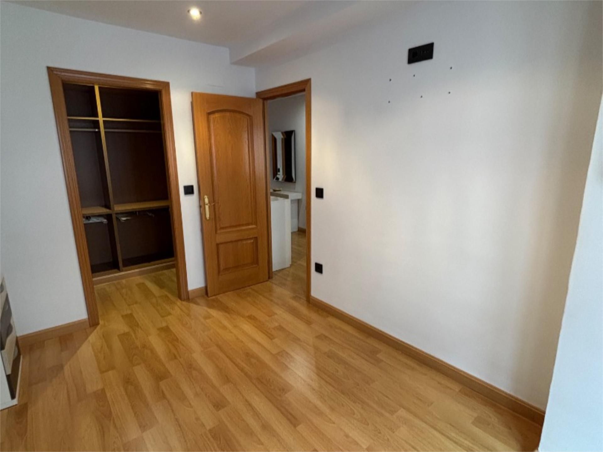 Dormitori de Pis de lloguer en Avilés