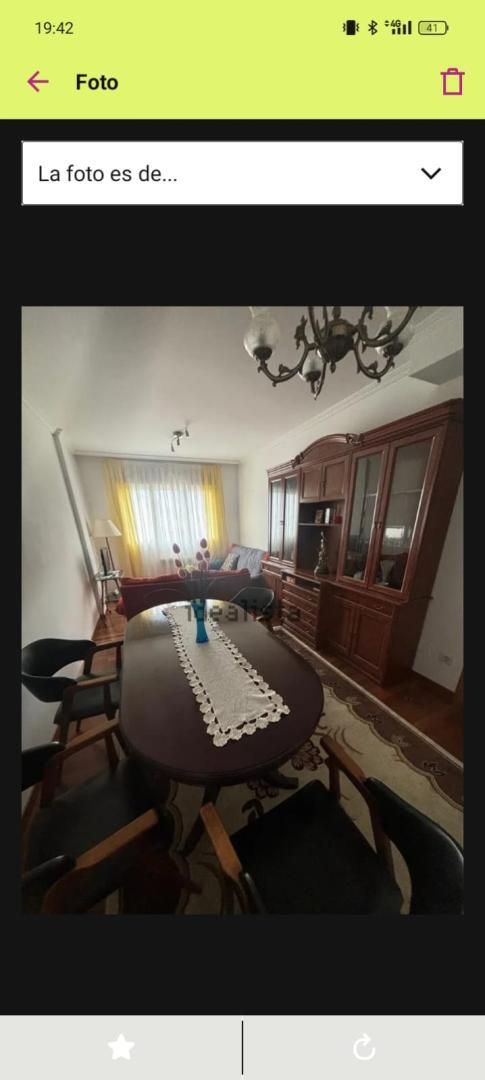 Bedroom of Flat to share in Lugo Capital  with Heating, Parquet flooring and Terrace