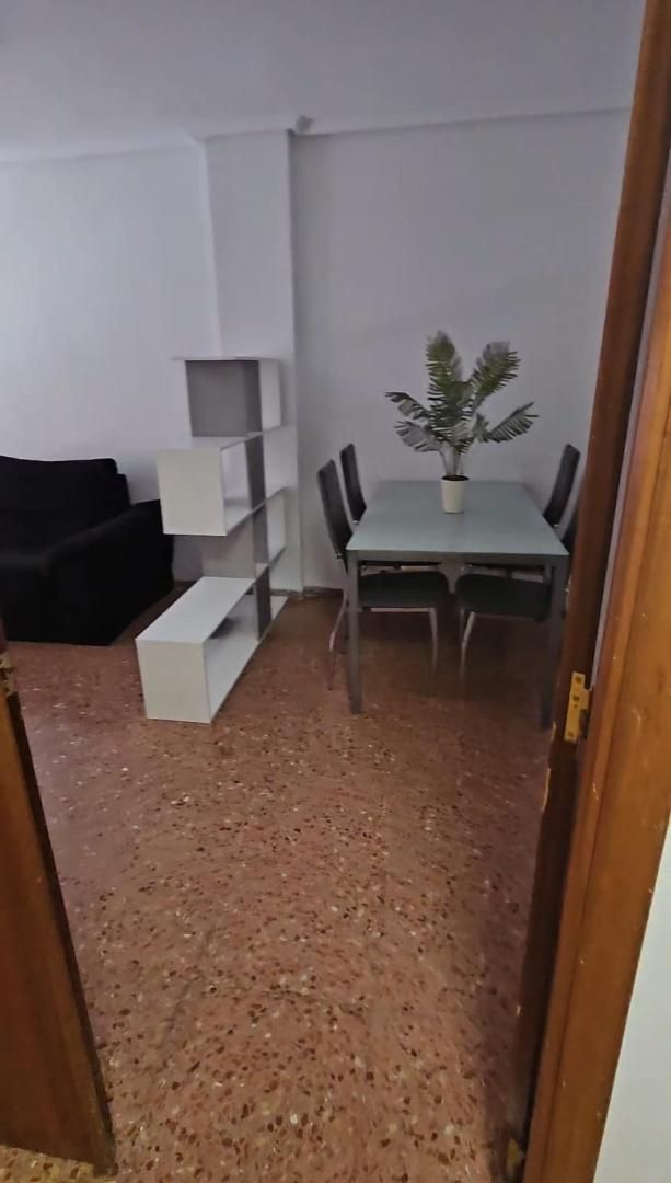 Flat for sale in Calle las Letras, 3, San Crispín - Huerta Nueva-Estación Dining room of Flat for sale in Elda