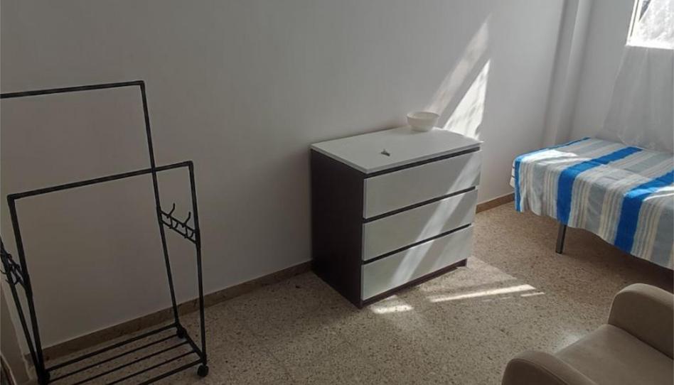 Flat to share in Calle Carmen Quintana, 2, Miller, Las Palmas de Gran Canaria - image 1 Photo 1 of Flat to share in Calle Carmen Quintana, 2, Miller, Las Palmas de Gran Canaria