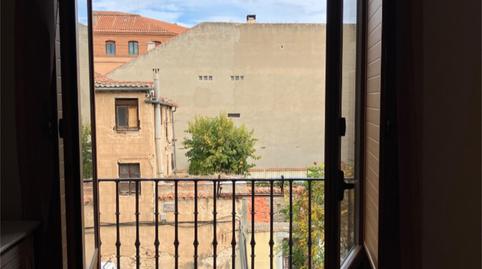 Foto 3 de Piso de alquiler en Plazuela del Conde de Alpuente, 1, Plaza Mayor - San Agustín, Segovia