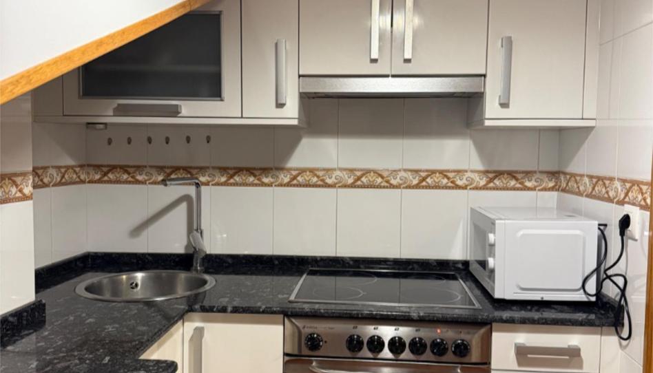 Attic to rent in Rúa Real, 123, Centro, A Coruña - image 1 Photo 1 of Attic to rent in Rúa Real, 123, Centro, A Coruña