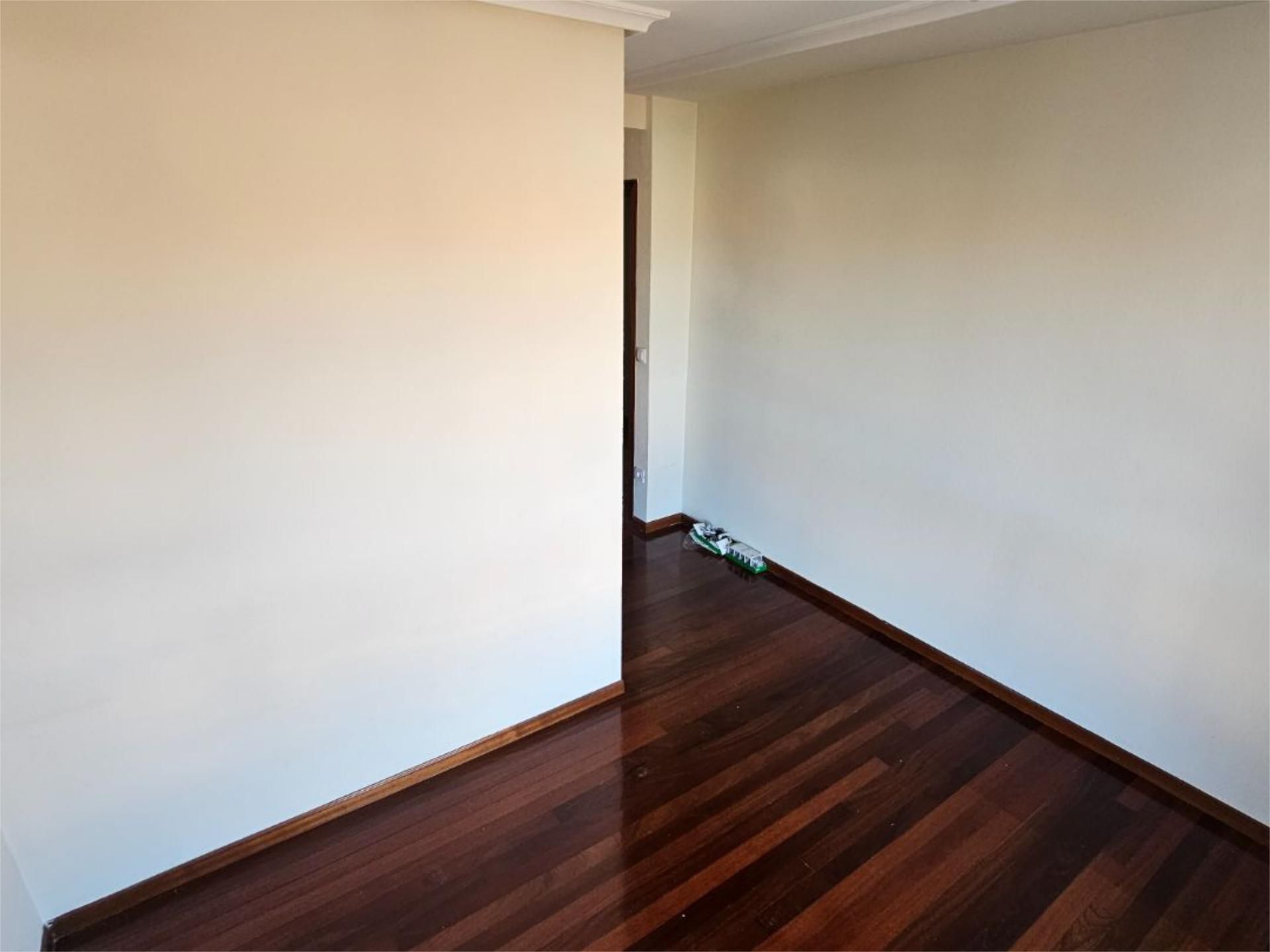 Pis de lloguer a Calle San Fernando, 2, Igollo Dormitori de Pis de lloguer en Camargo