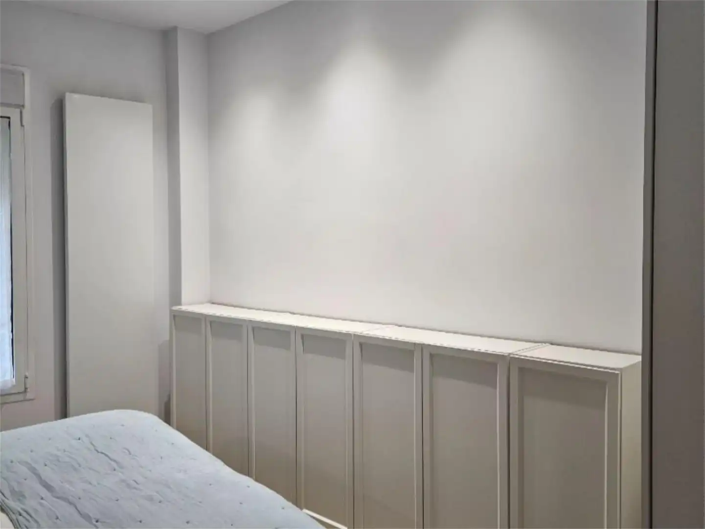 Flat for sale in Argüelles Bedroom of Flat for sale in Madrid with Air Conditioner, Heating and Storage room