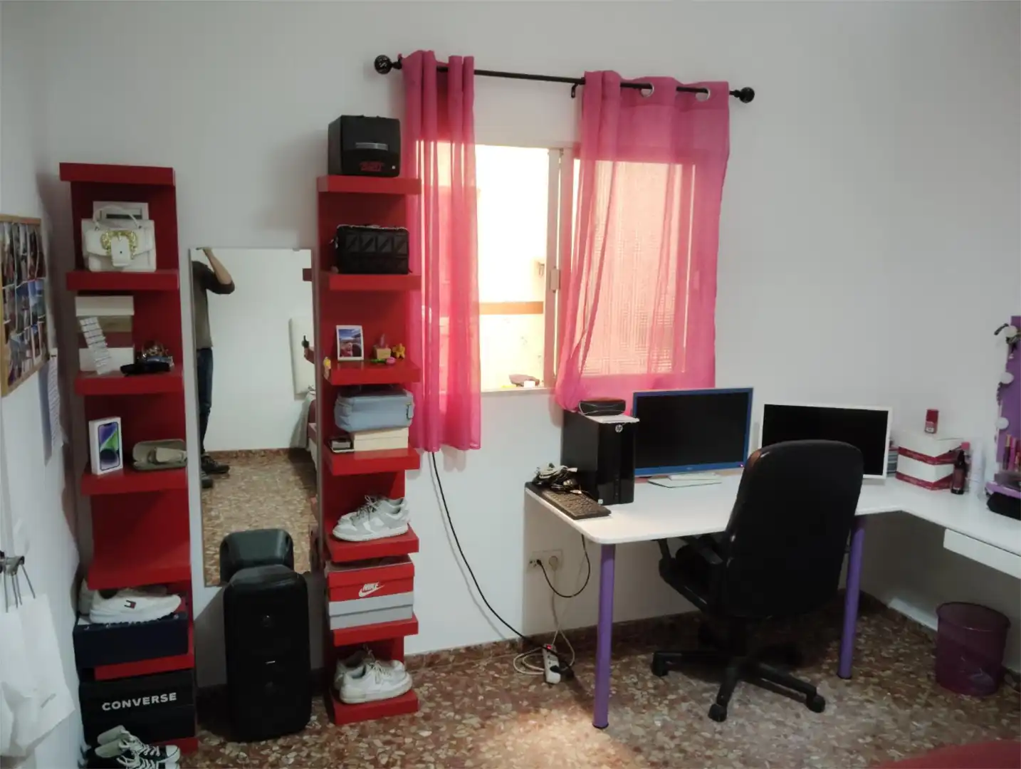 Bedroom of Flat for sale in Sevilla  with Air Conditioner, Heating and Terrace