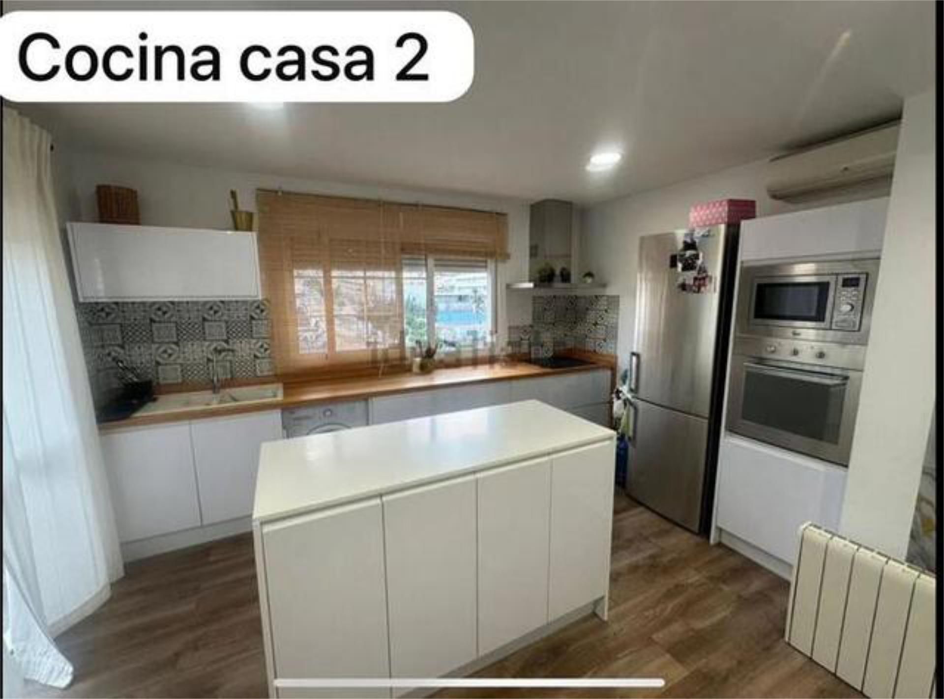 Cuina de Àtic en venda en Huércal de Almería amb Calefacció, Terrassa i Moblat