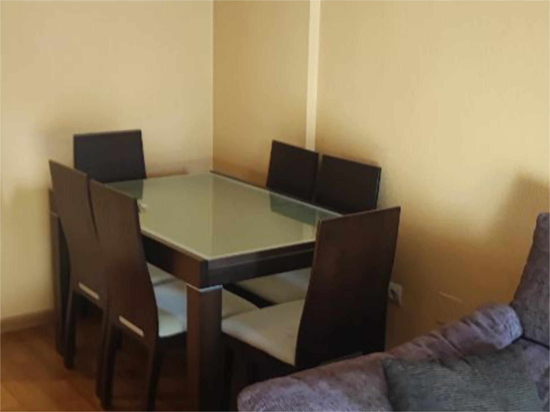 Menjador de Apartament en venda en Zaratán amb Calefacció, Parquet i Traster