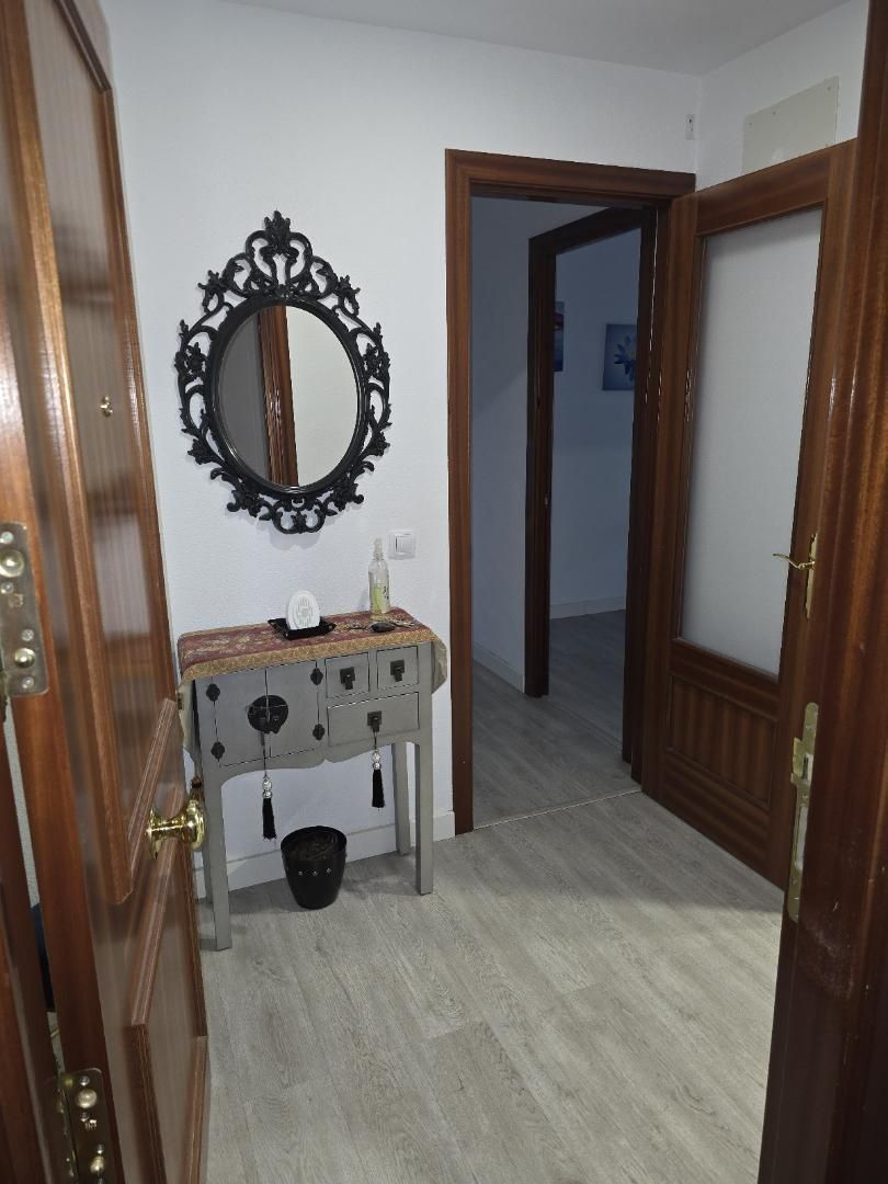 Pis de lloguer a Calle Villa de Madrid, 13, Pescadería Pis de lloguer en Huelva Capital amb Aire condicionat, Moblat i Forn