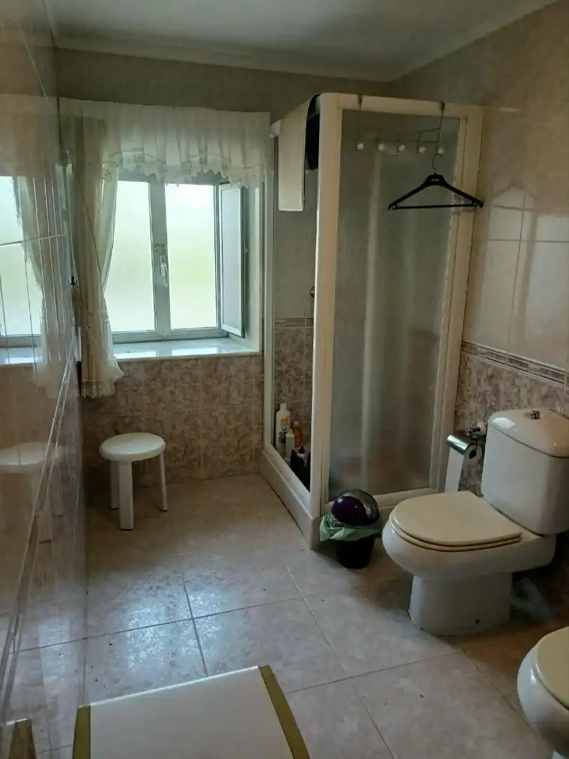 Bany de Casa o xalet en venda en Neda amb Terrassa