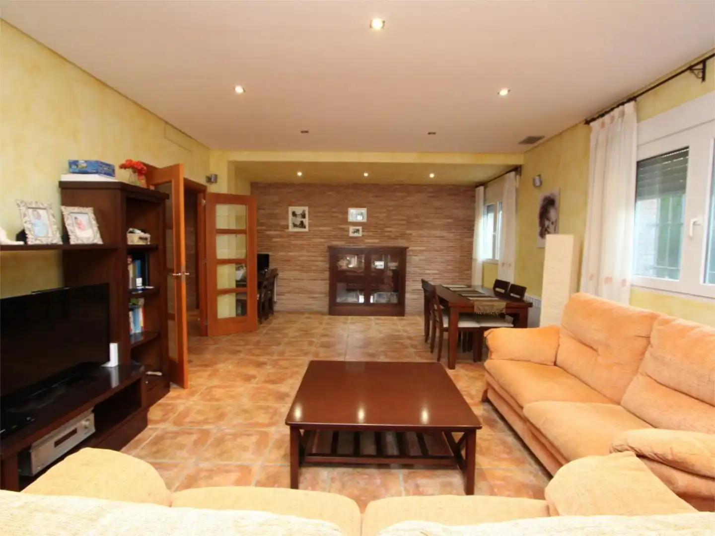 Piso en venta en Calle los Caprichos, Los Belones Sala de estar de Piso en venta en Cartagena con Aire acondicionado, Calefacción y Jardín privado