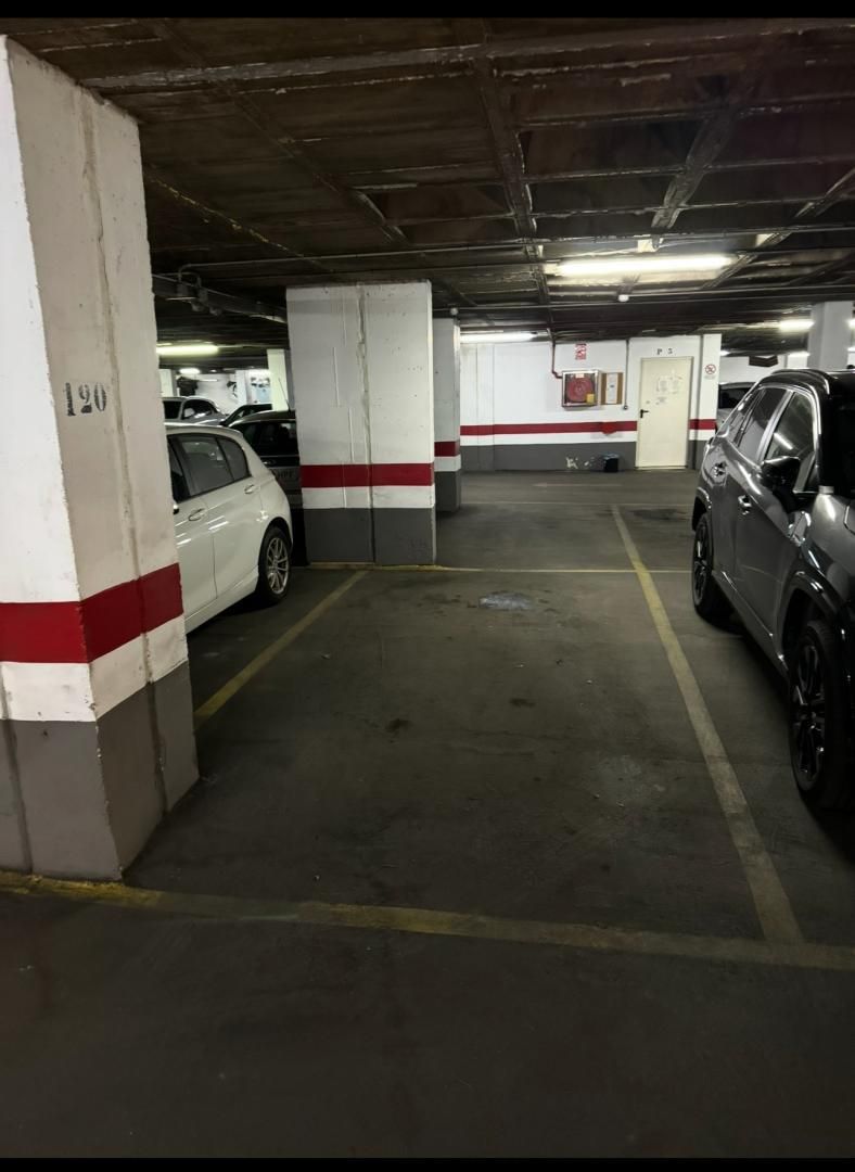 Aparcament de Garatge de lloguer en San Fernando