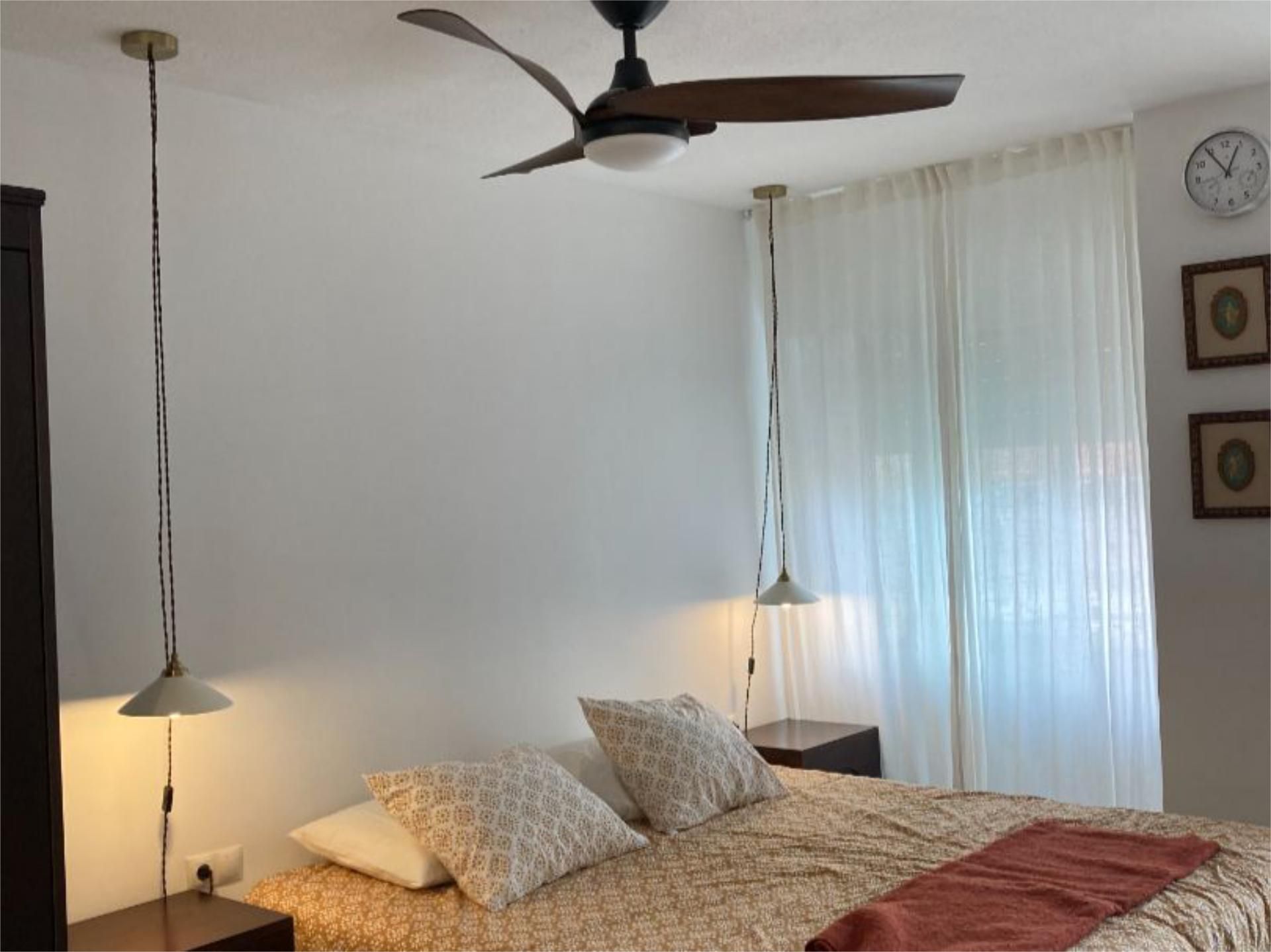 Flat to rent in Calle Campillos, 4, Manantiales - Estación de Autobuses Bedroom of Flat to rent in Torremolinos with Air Conditioner and Balcony