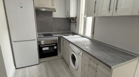 Photo 2 of Flat to share in Street Calle de Antonio Toledano, 20, Fuente del Berro,  Madrid Capital