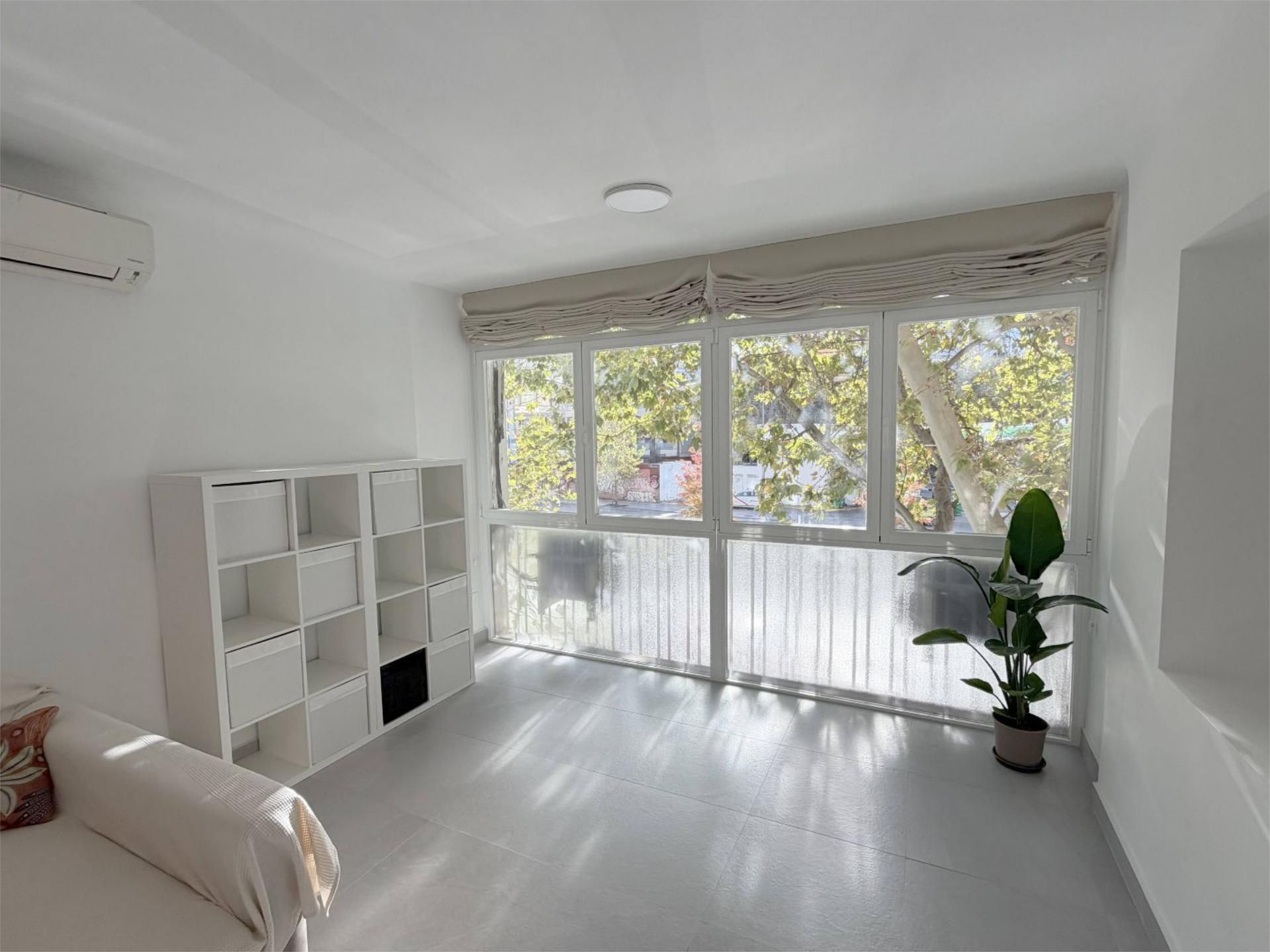 Dormitori de Pis en venda en  Madrid Capital amb Aire condicionat, Calefacció i Moblat