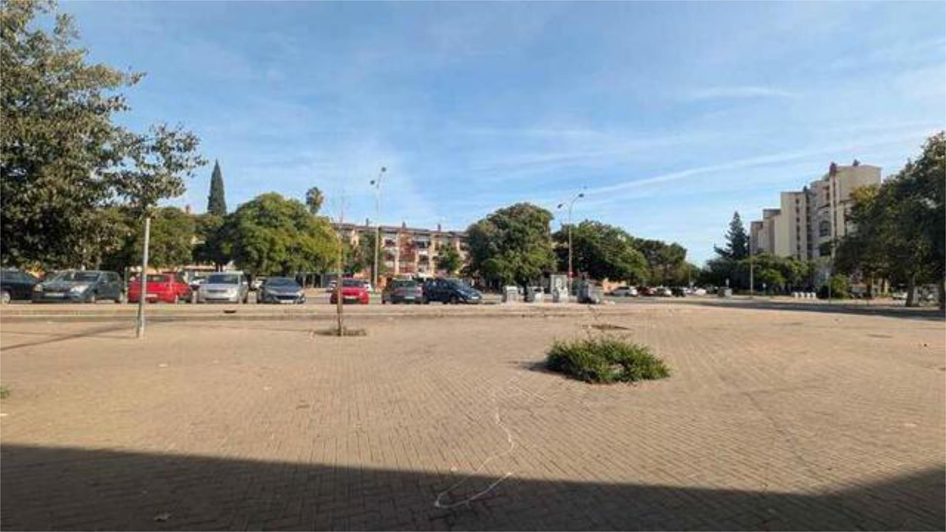 Vista exterior de Pis en venda en  Sevilla Capital