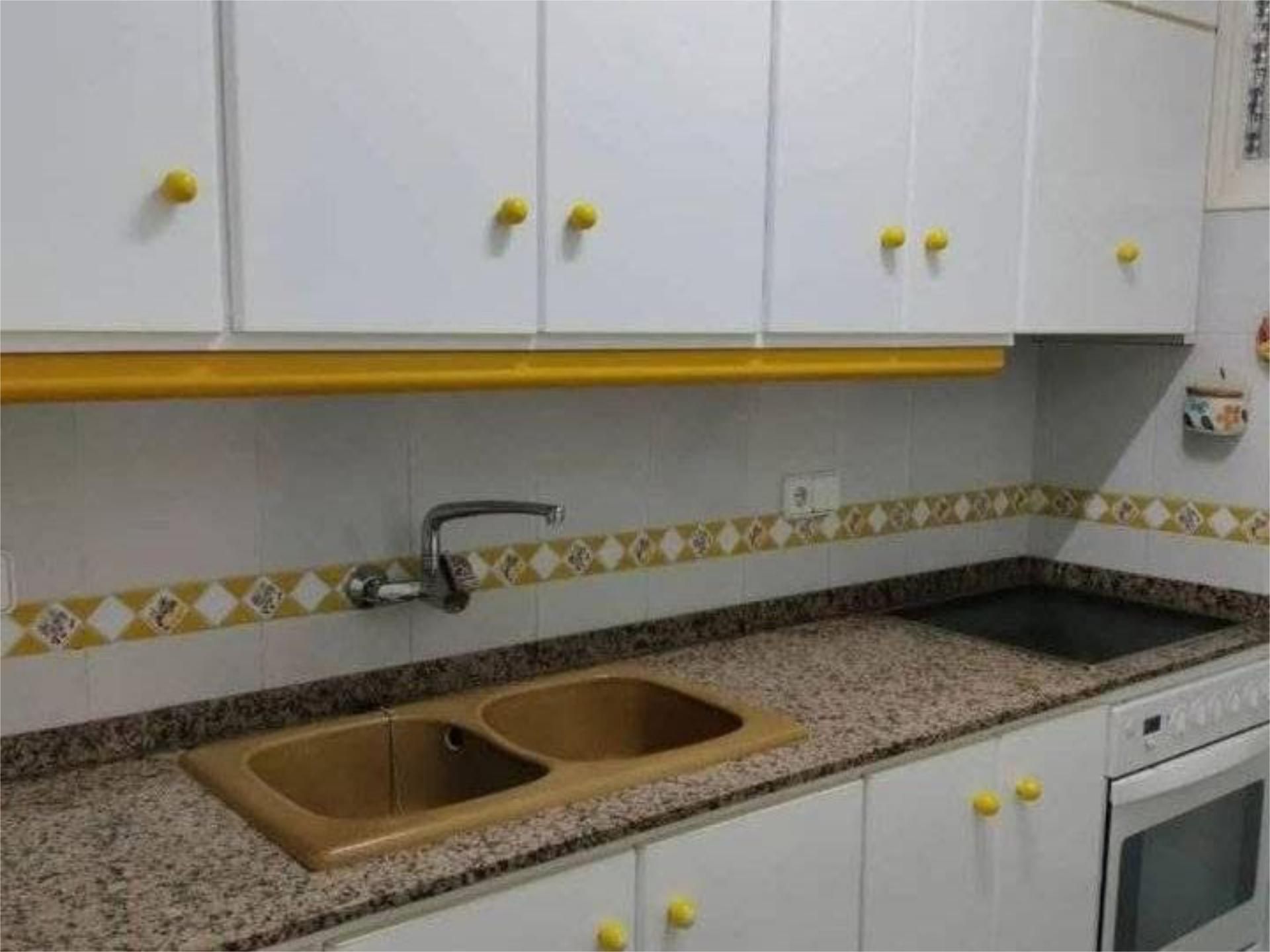 Piso en venta en Travessia de Barcelona, 4, Avinguda Catalunya Cocina de Piso en venta en Sant Carles de la Ràpita con Aire acondicionado y Terraza