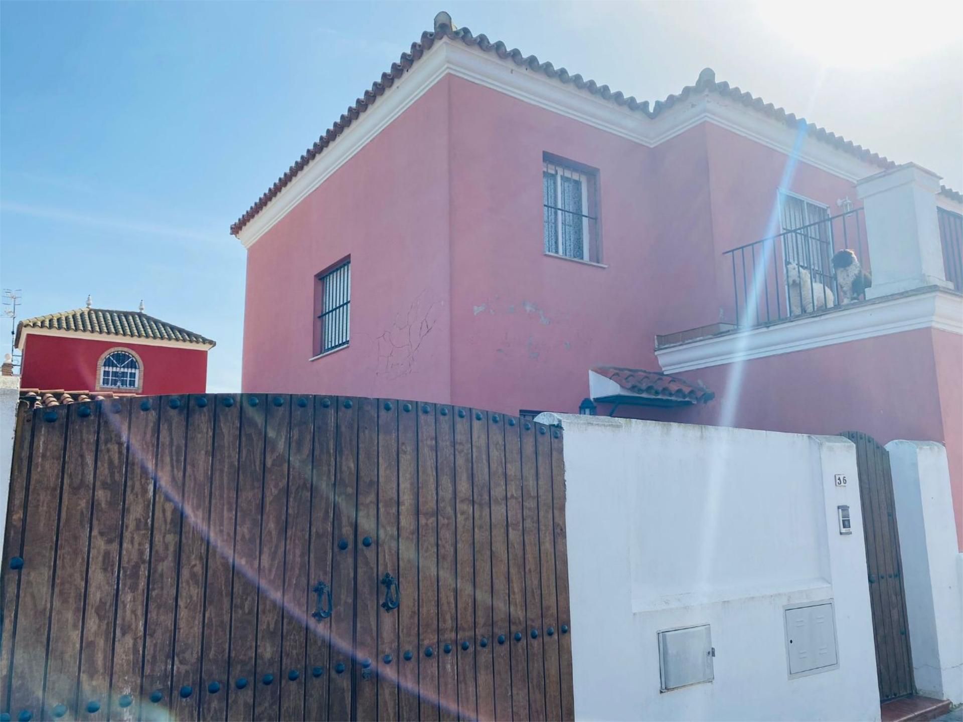 Exterior view of Duplex for sale in Sanlúcar de Barrameda  with Air Conditioner, Terrace and Balcony