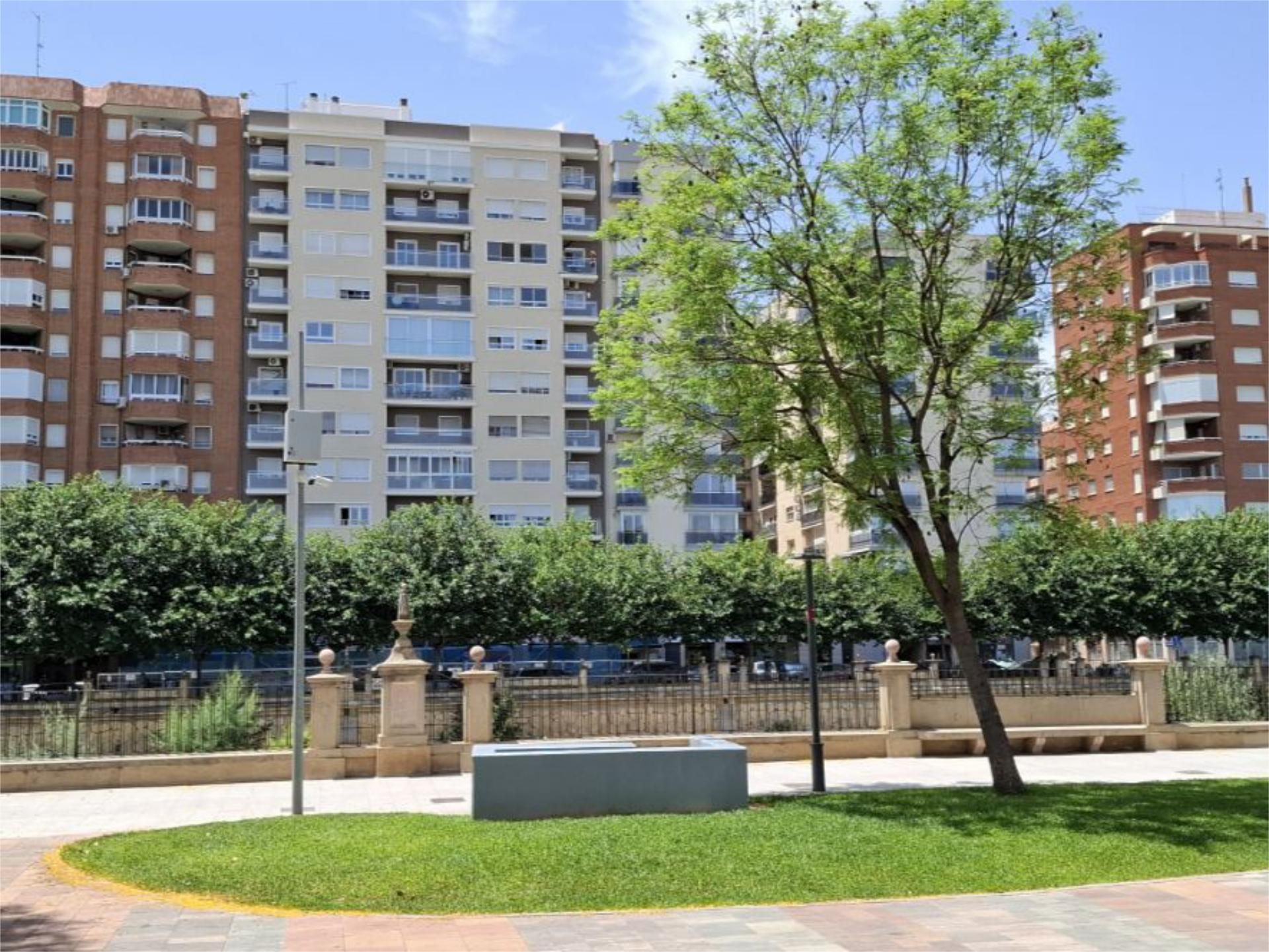 Vista exterior de Pis en venda en  Murcia Capital amb Traster i Videoporter
