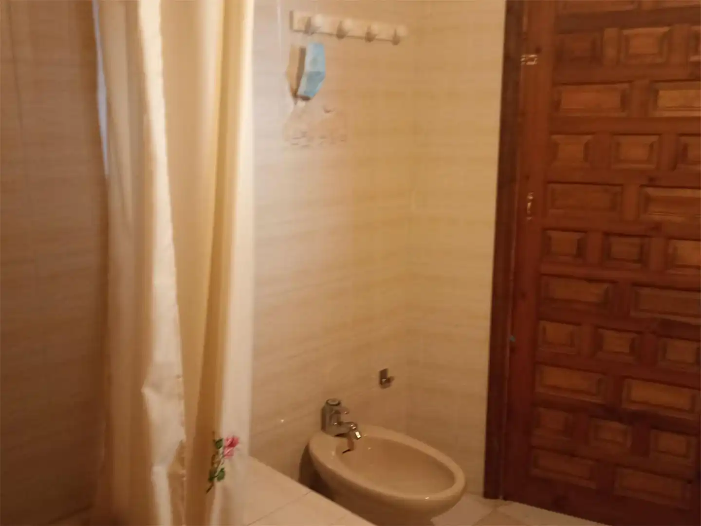 Baño de Planta baja en venta en Membribe de la Sierra con Calefacción, Terraza y Amueblado