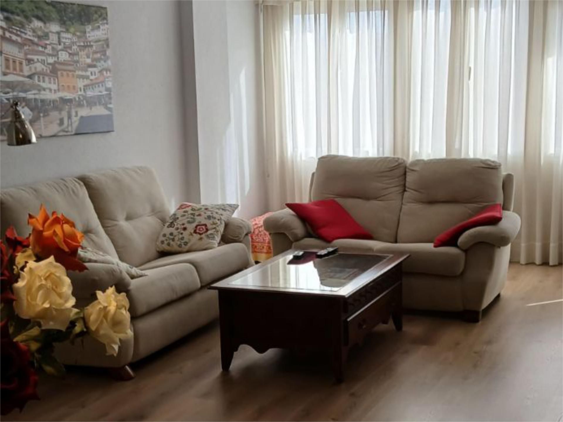 Flat for sale in Avenida los Pinos, 1, Avenida de Europa