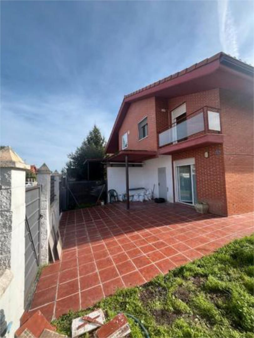 Terrace of House or chalet for sale in Renedo de Esgueva  with Terrace and Swimming Pool