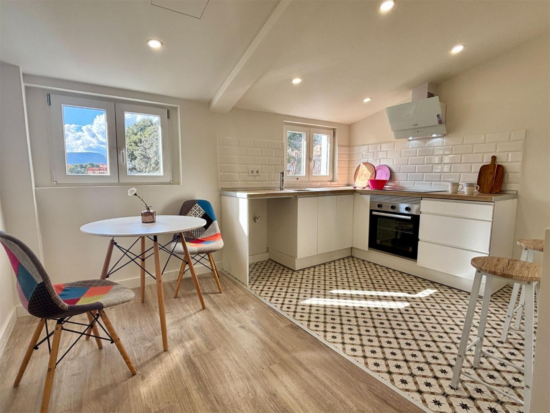 Flat for sale in Passeig Dels Caputxins, 27, Valls Kitchen of Flat for sale in Valls with Air Conditioner