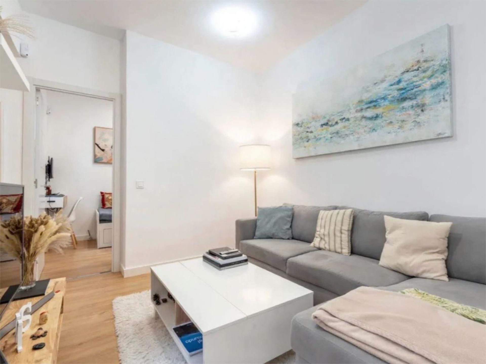 Living room of Flat to rent in  Madrid Capital  with Air Conditioner