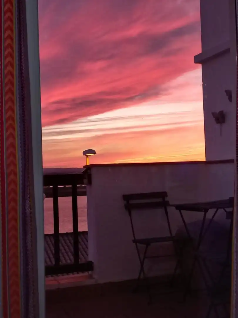 Casa adosada en venda a Calle Islas Baleares, 32, Ayamonte ciudad Vista exterior de Casa adosada en venda en Ayamonte amb Terrassa, Balcó i Piscina comunitària