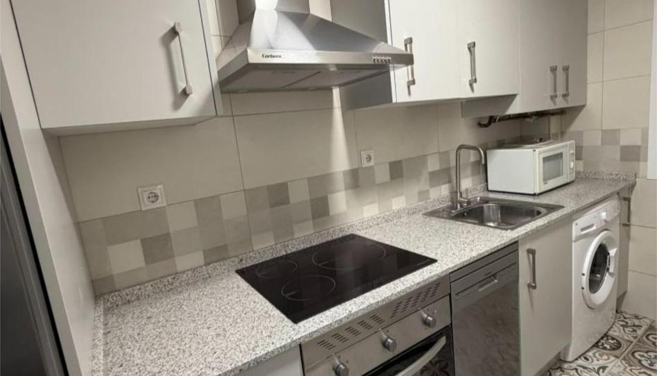 Photo 1 of Flat to rent in Calle de Silva, 20, Universidad - Malasaña, Madrid