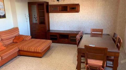 Flat to rent in Arenal - La Pólvora, Sevilla - image 3 Photo 3 of Flat to rent in Arenal - La Pólvora, Sevilla