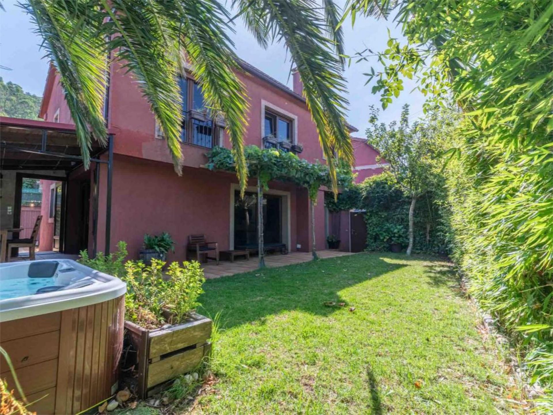 Jardí de Pis en venda en Cangas 