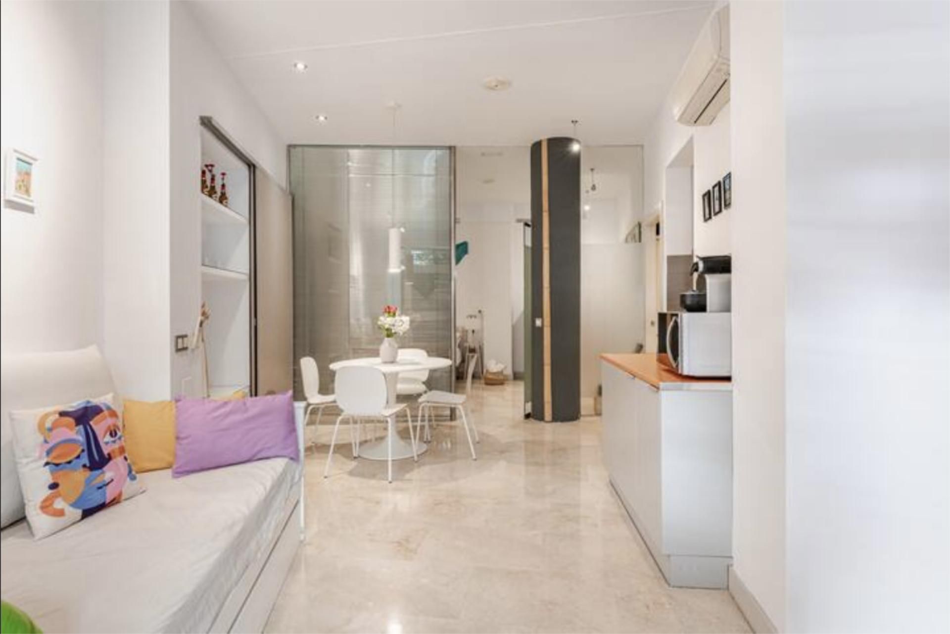 Apartamento en venta en Calle de Coslada, 24, Barrio de Salamanca Habitación de Apartamento en venta en Madrid Capital con Aire acondicionado
