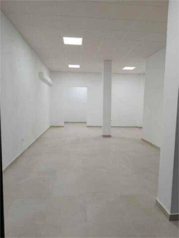 Local comercial en Alquiler en La Angelita