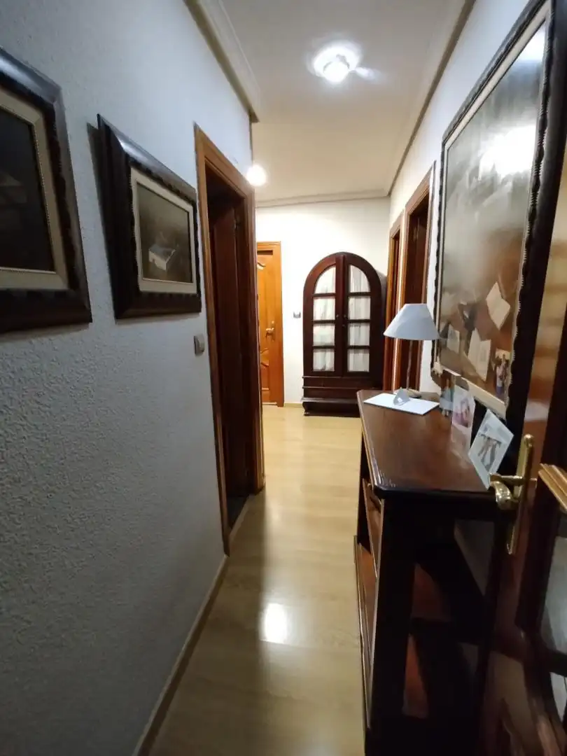Wohnung zum Verkauf in Calle del Pintor Carmelo Palomino, 10, Peñamefecit - Avda Barcelona Wohnung zum Verkauf in Jaén Capital mit Klimaanlage und Balkon