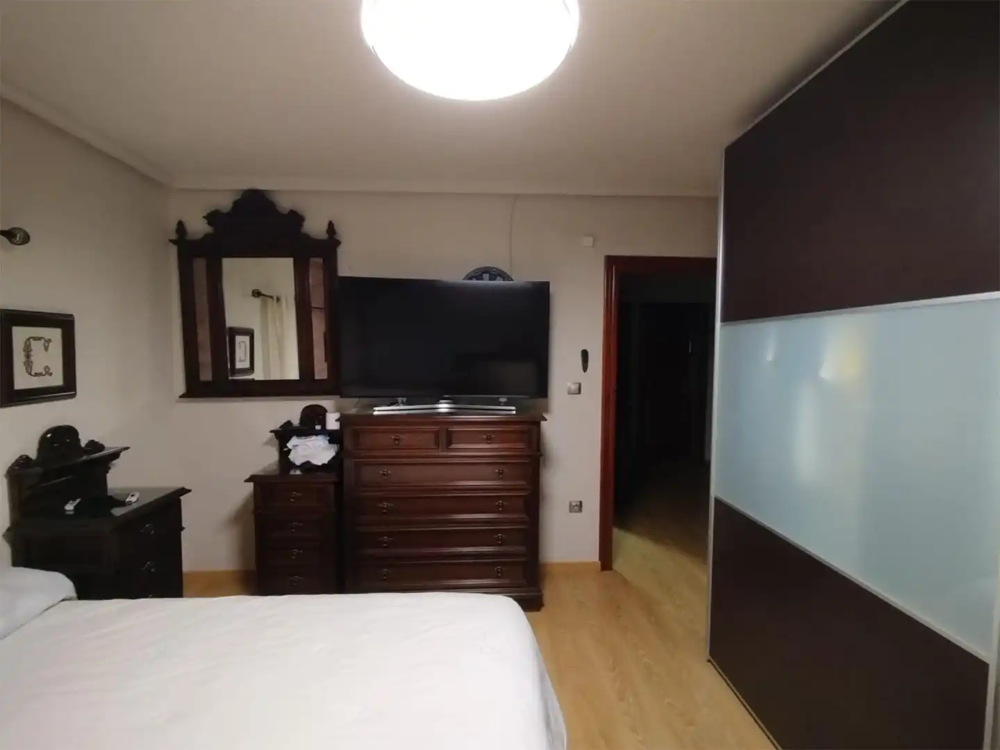 Wohnung zum Verkauf in Calle del Pintor Carmelo Palomino, 10, Peñamefecit - Avda Barcelona Schlafzimmer von Wohnung zum Verkauf in Jaén Capital mit Klimaanlage und Balkon