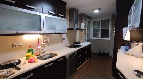 Foto 2 de Piso en venta en Calle del Pintor Carmelo Palomino, 10, Peñamefecit - Avda Barcelona, Jaén