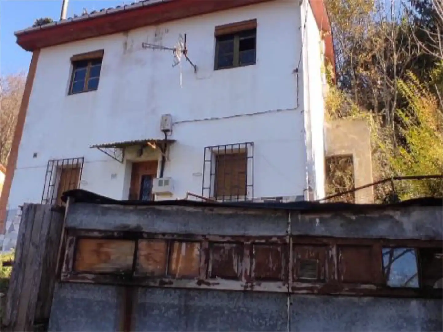 Vista exterior de Casa o chalet en venta en Mieres (Asturias)