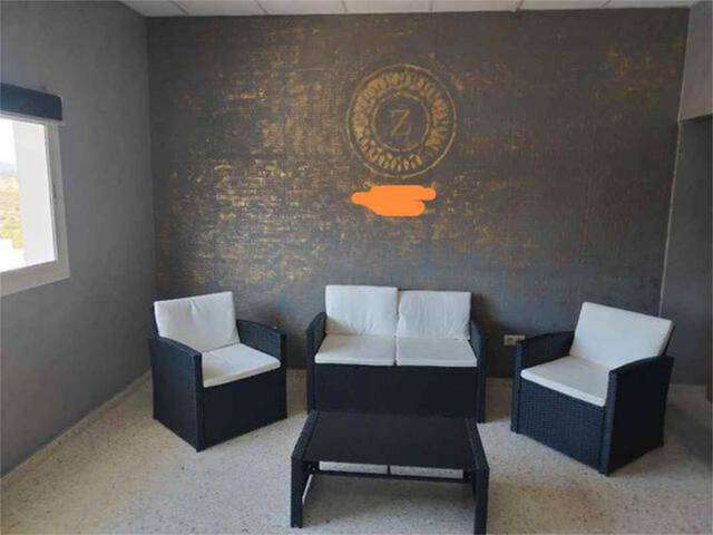 Local comercial en Alquiler en Puente Mayorga - Campamento