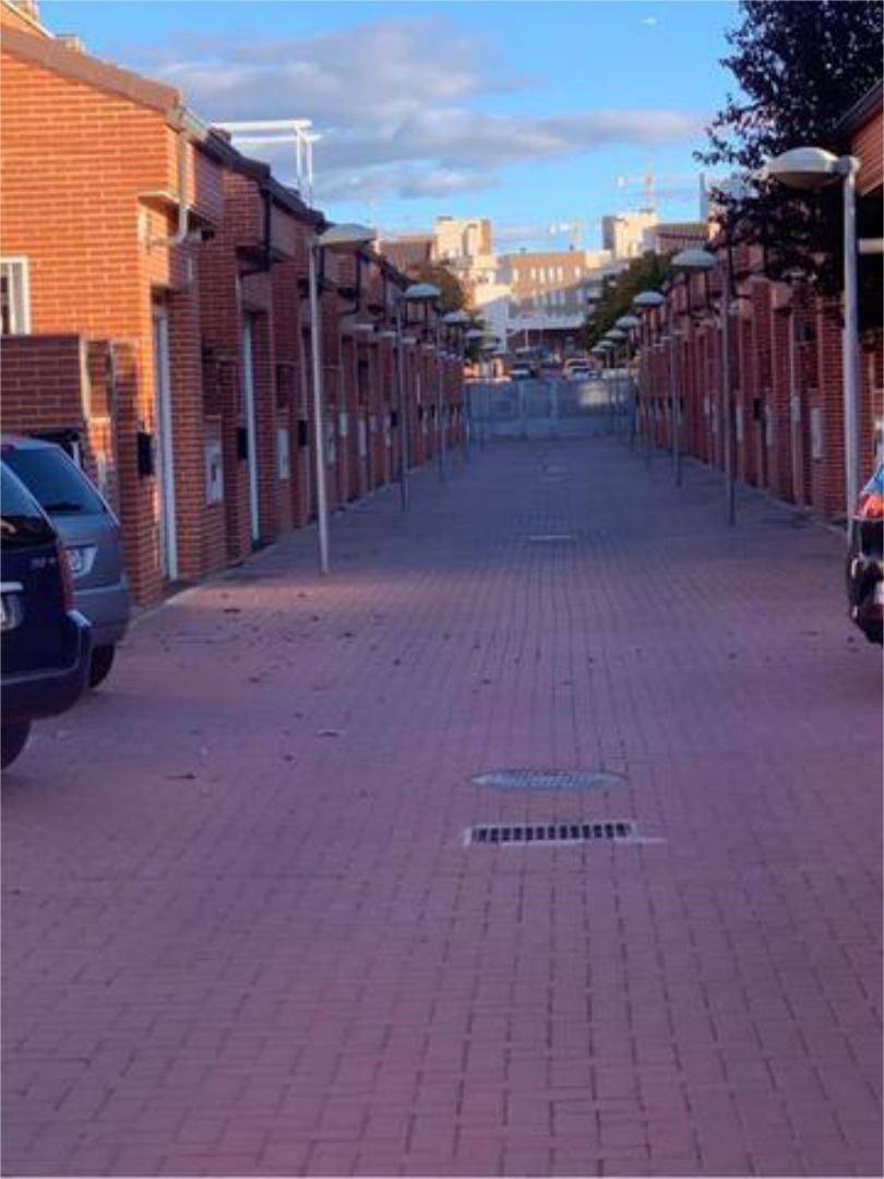 Vista exterior de Casa adosada en venda en Arganda del Rey amb Terrassa
