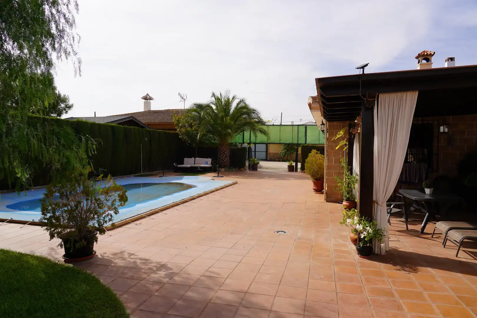 Piscina de Casa o xalet en venda en Huétor Tájar amb Aire condicionat, Terrassa i Piscina