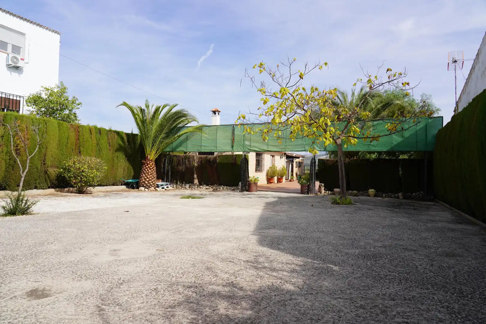Jardí de Casa o xalet en venda en Huétor Tájar amb Aire condicionat, Terrassa i Piscina